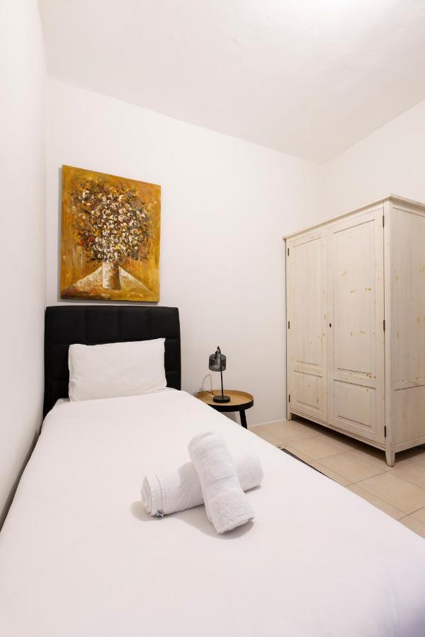 Sliema Central Apartment Just Minutes From The Beach By Jl Екстер'єр фото