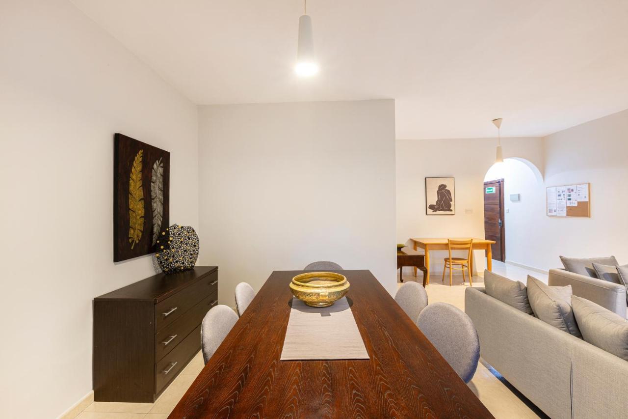 Sliema Central Apartment Just Minutes From The Beach By Jl Екстер'єр фото